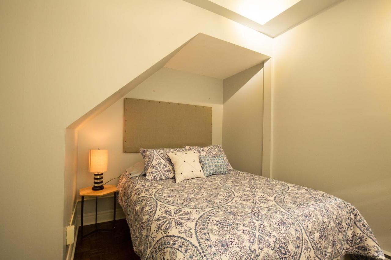 The Only Backpacker'S Inn (Adults Only) Toronto Bagian luar foto
